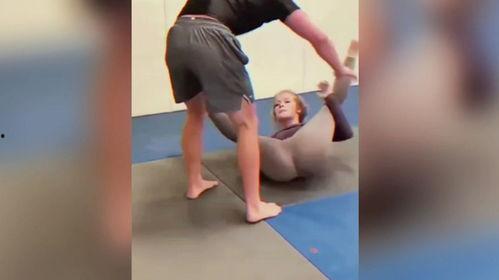 日韩男女子摔角视频大全,日韩摔角盛宴，男女高手同台竞技